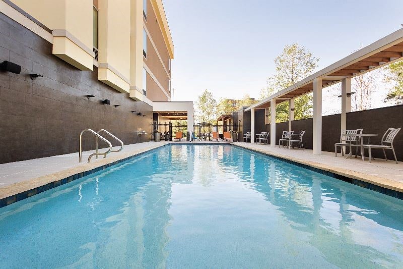 Salt Water Swimming Pool