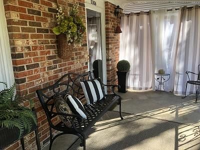 Furnished Finder property 228020_1 photo 3