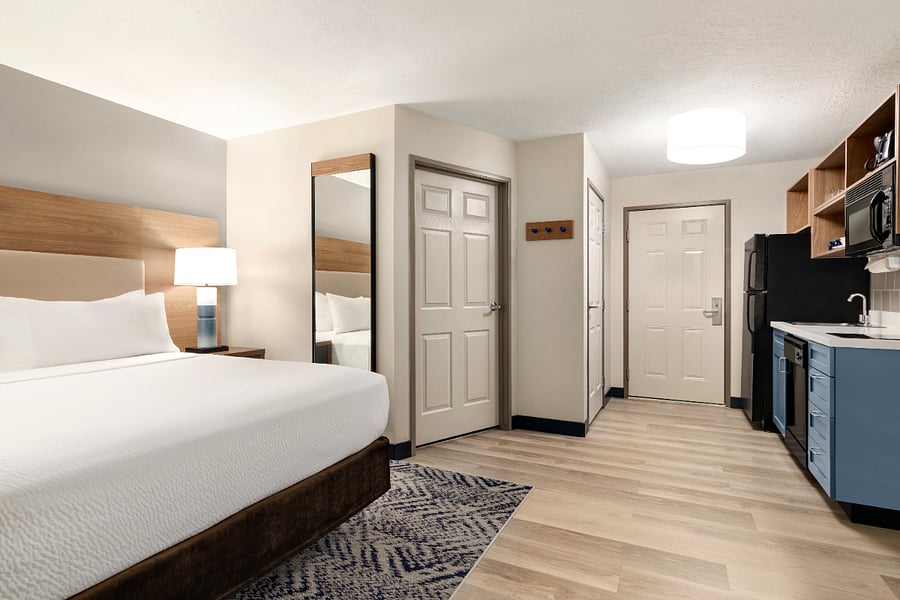 1 bed studio suite