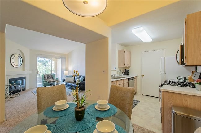 Furnished Finder property 228103_1 photo 5