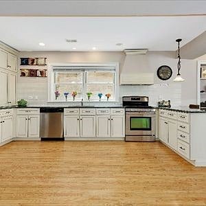 Furnished Finder property 228317_3 photo 7