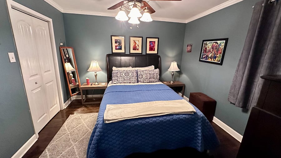 Queen Bedroom