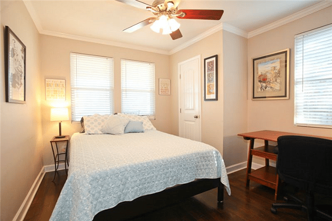 Queen Bedroom