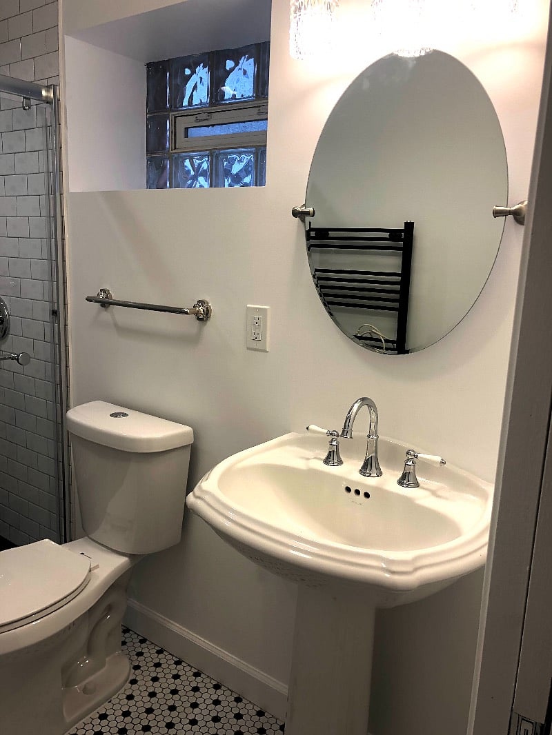 Private bath 