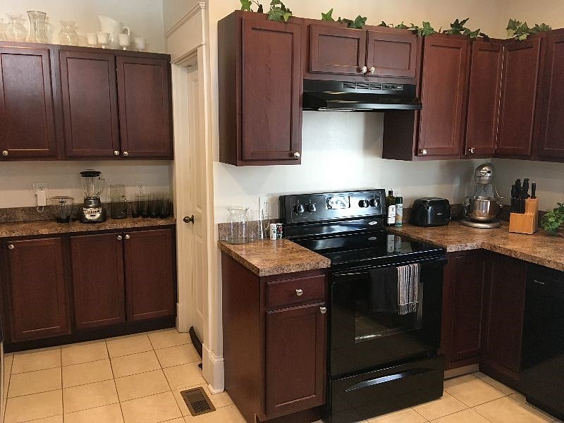 Furnished Finder property 228610_1 photo 18