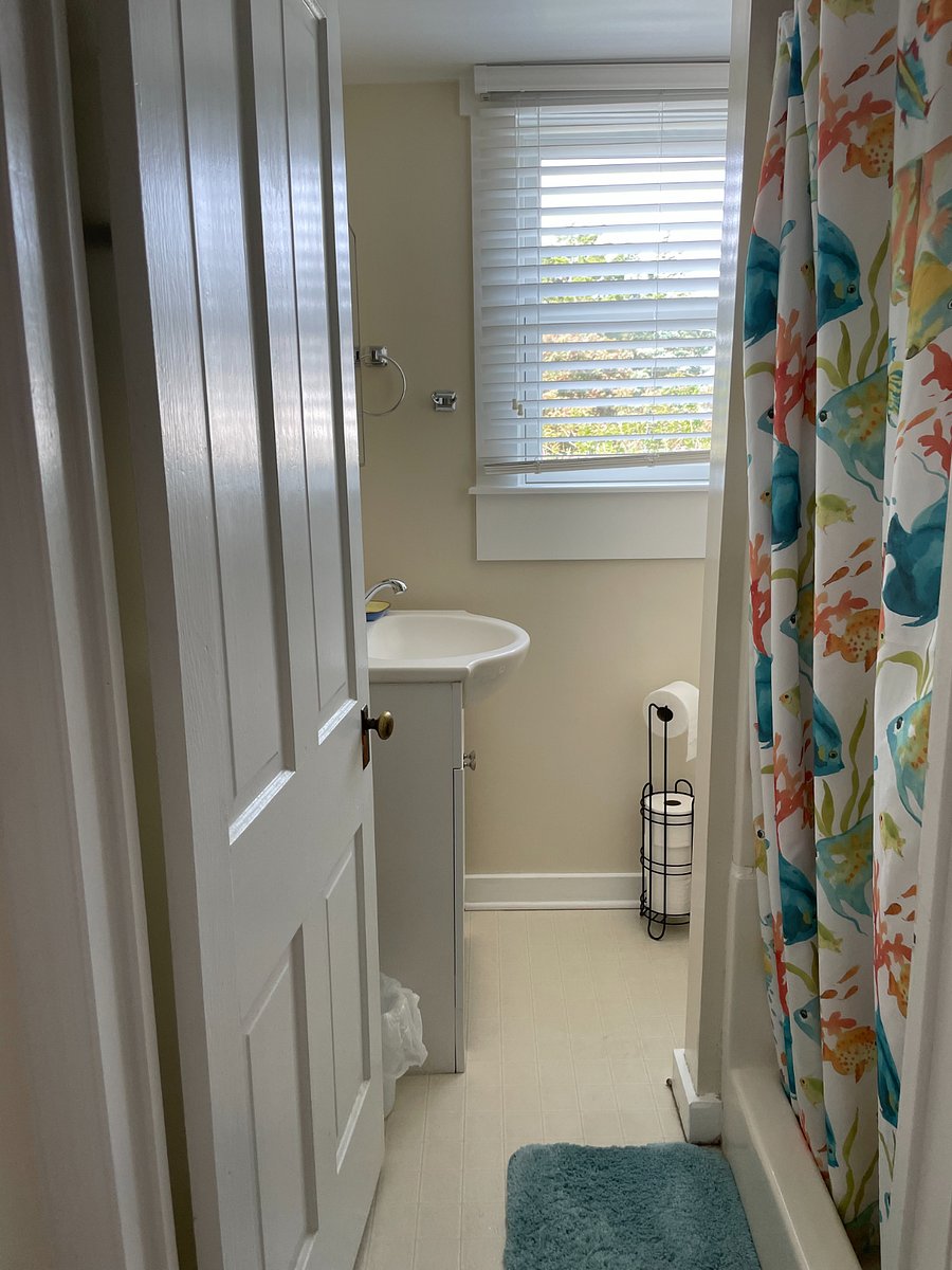 upstairs bathroom - stand up shower