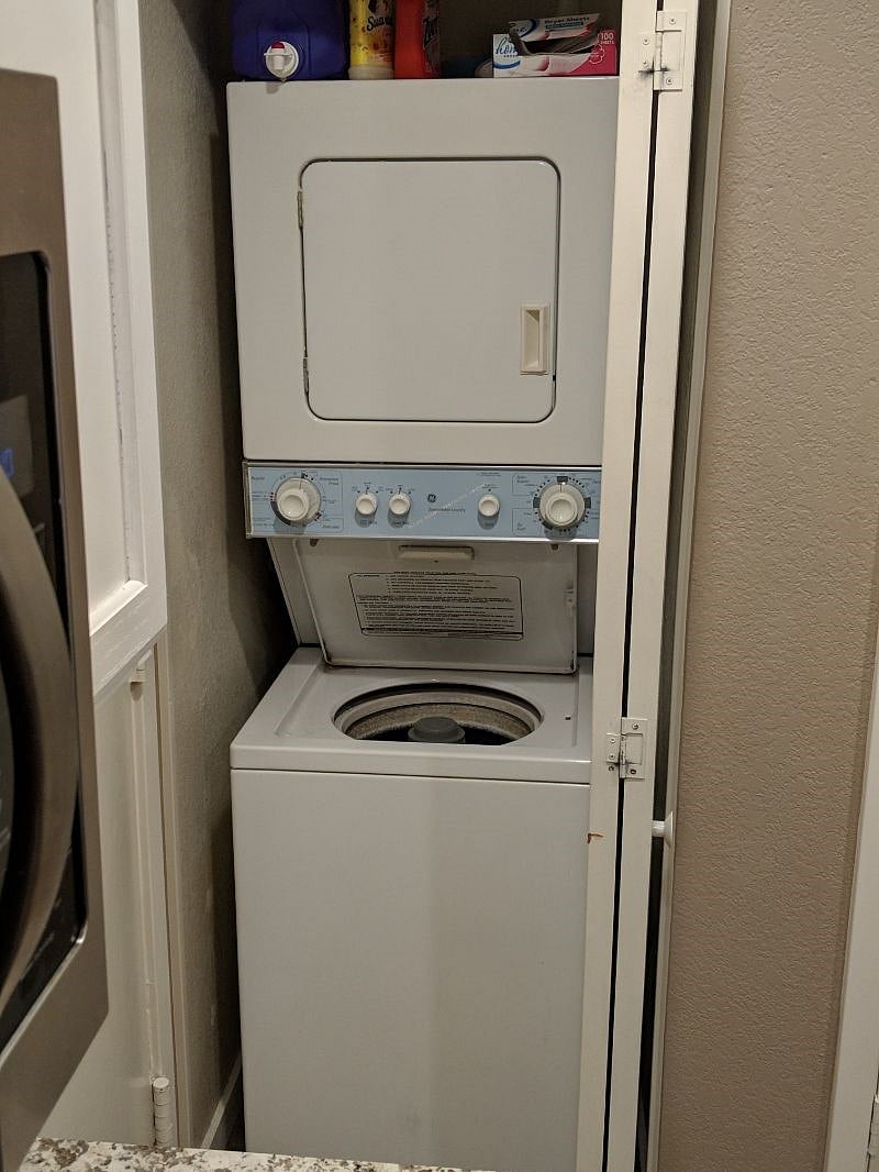 Stackable washer and dryer