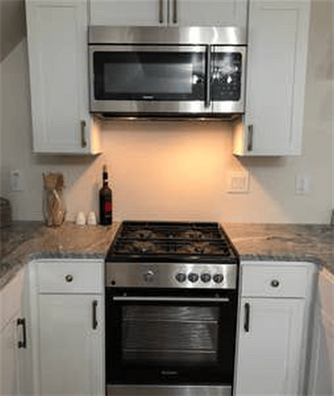 fully stocked kitchen