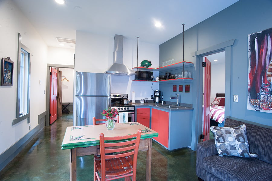 full kitchen, the door is to adjoining "bedroom"- the image thru the door is old- disregard.