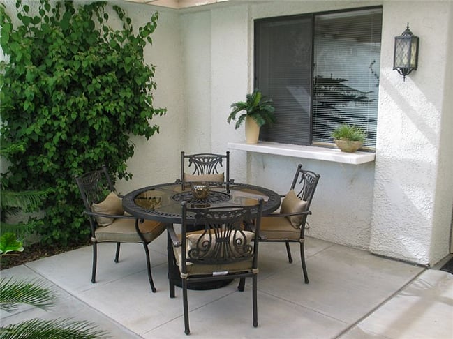 Front Courtyard  Patio