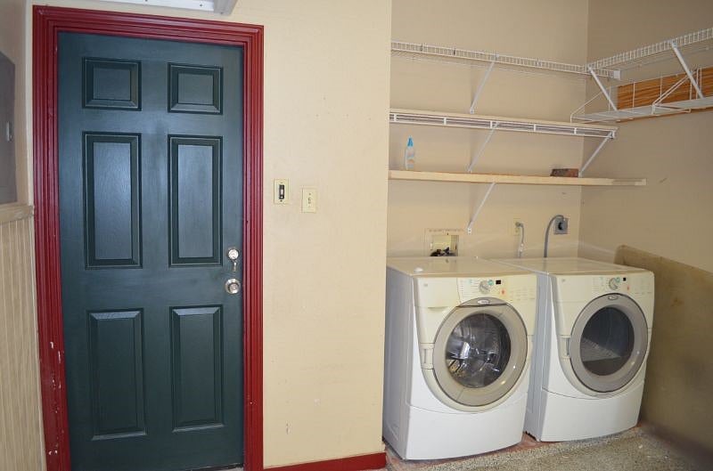 Private washer and dryer for your use.