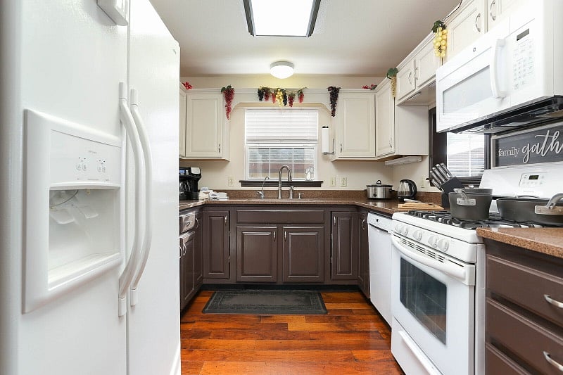 Fully stocked kitchen.