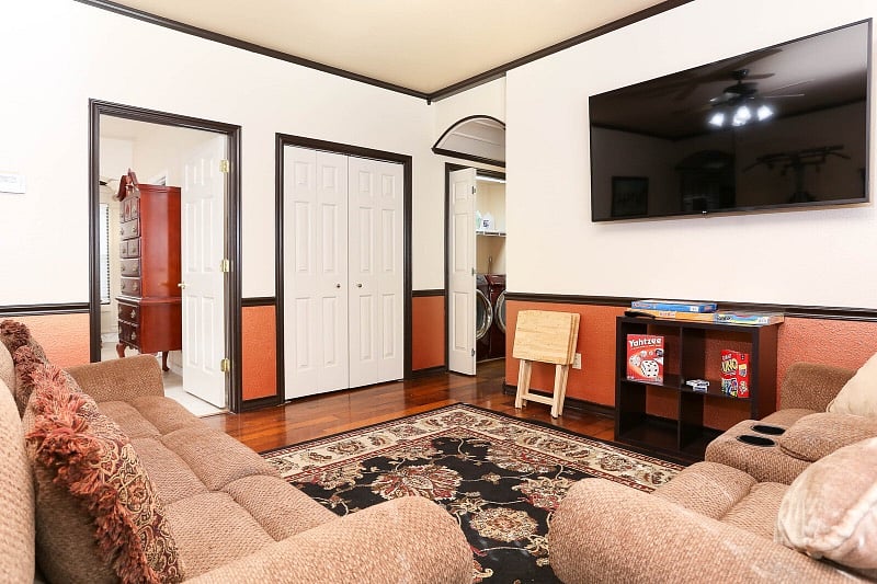 Furnished Finder property 228800_2 photo 30
