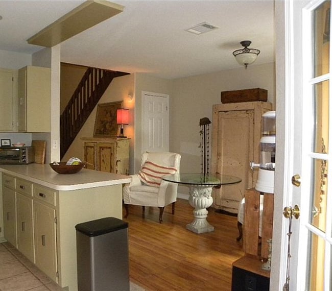 Furnished Finder property 228939_1 photo 7