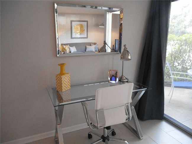 Desk / Computer Area