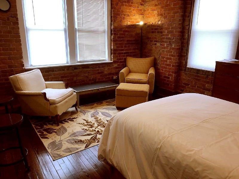 Furnished Finder property 229053_1 photo 3