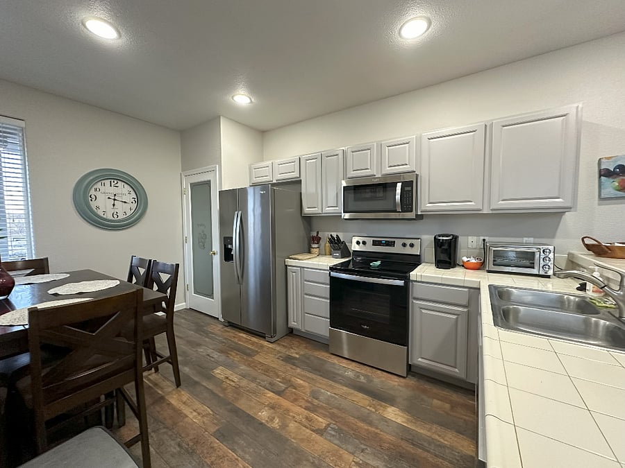 Furnished Finder property 229295_1 photo 6