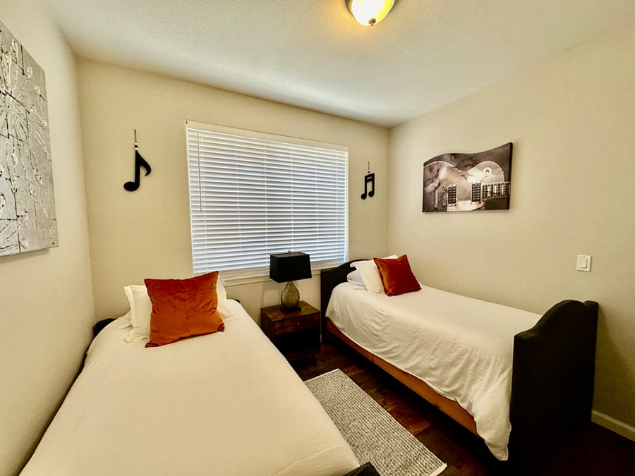 Furnished Finder property 229295_1 photo 25