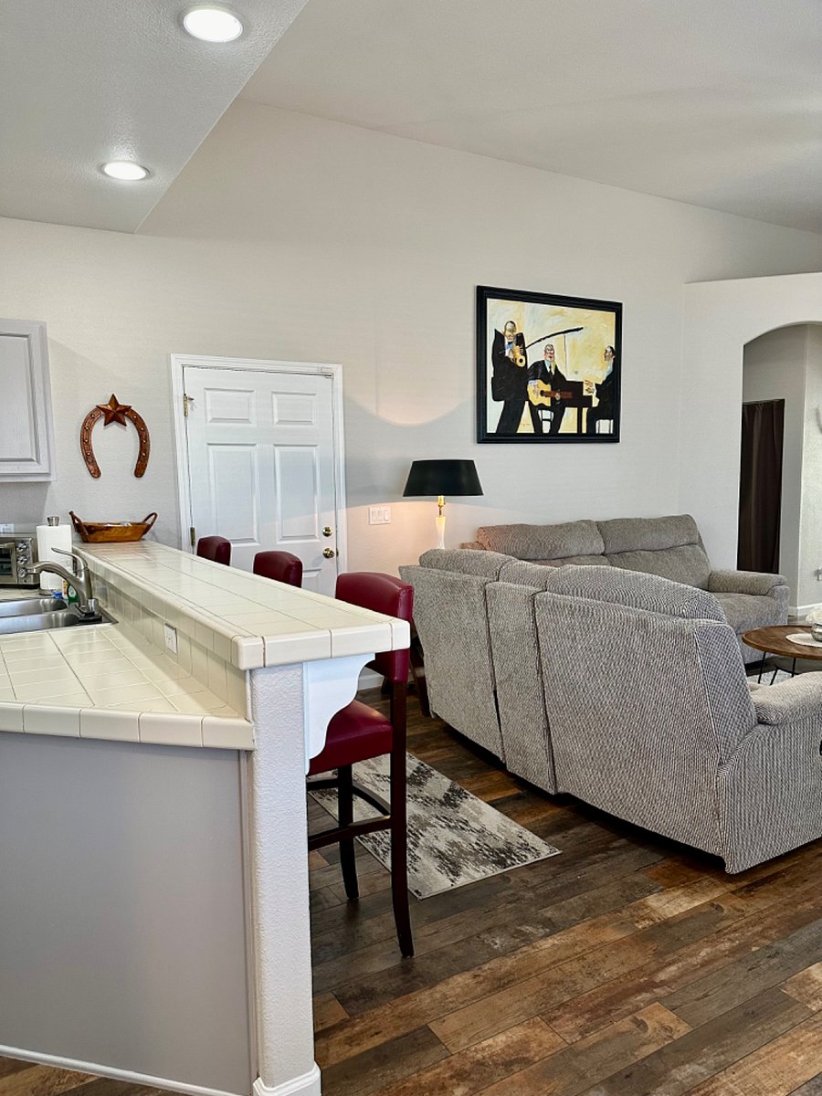 Furnished Finder property 229295_1 photo 10