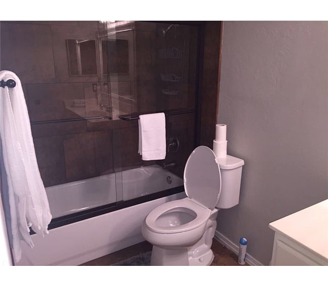 Furnished Finder property 229378_1 photo 22