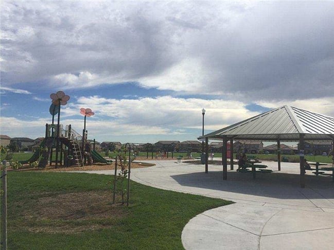 New Park 1 blocks away