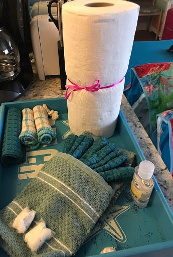 Paper towels and dish towels provided
