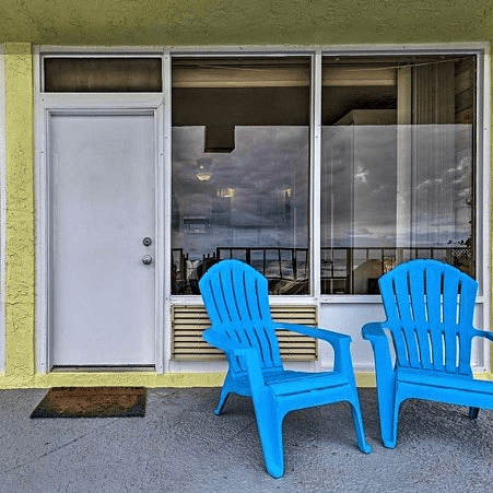 Sitting Patio Area
