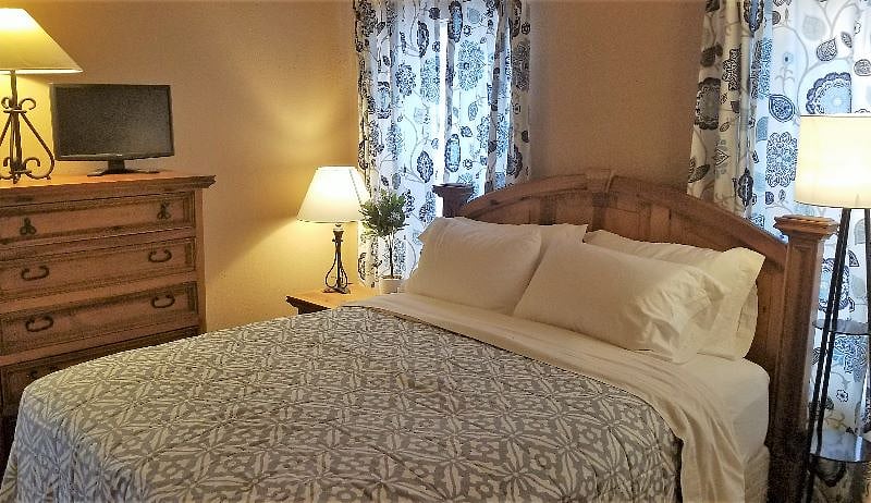 Furnished Finder property 230033_3 photo 10