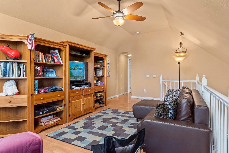 Furnished Finder property 230033_4 photo 4