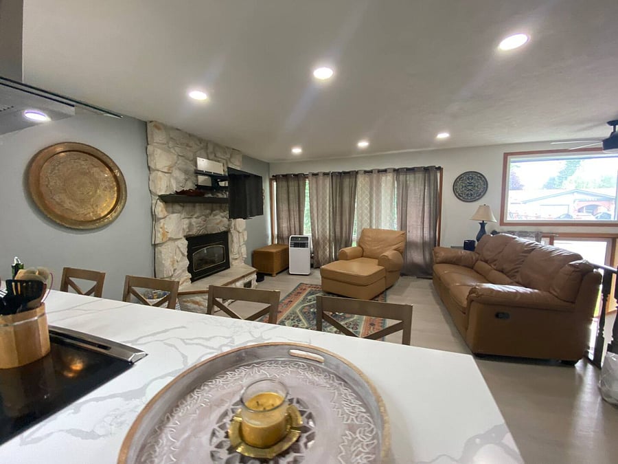 Furnished Finder property 230036_1 photo 3