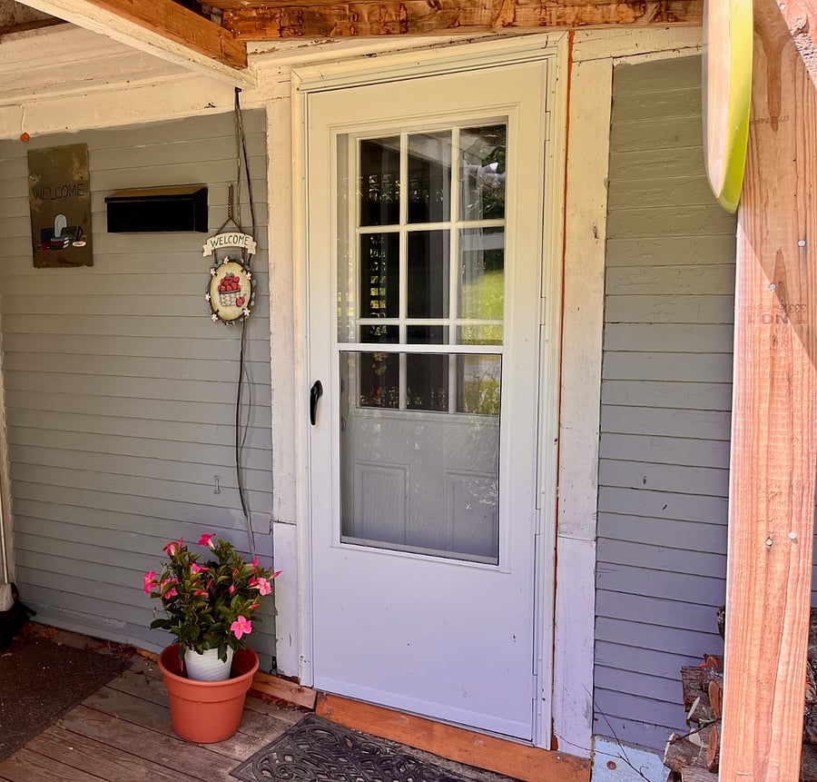 The Gardener's Cottage is an independent, one-and-a-half story cottage with main, private entrance from its covered porch. The covered porch provides entry with protection from the weather and a secure location for deliveries from Amazon or your preferred sources.