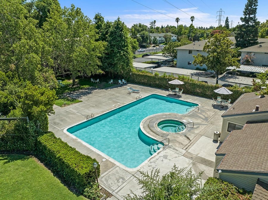 Furnished Finder property 230371_1 photo 28