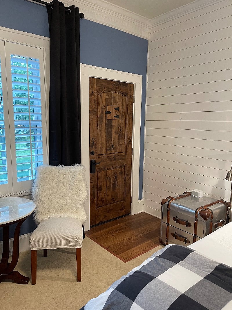 Private entrance and exit door  