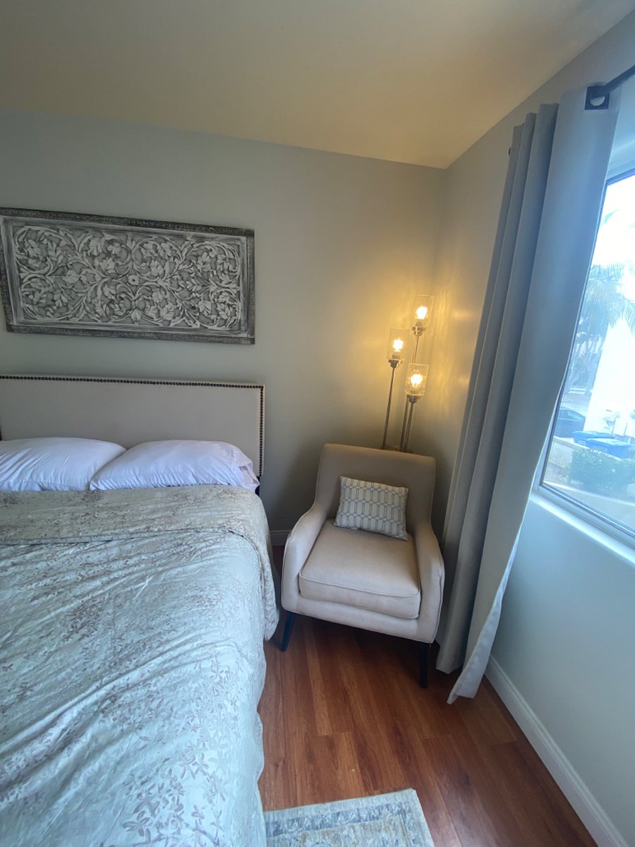 Furnished Finder property 230458_2 photo 4