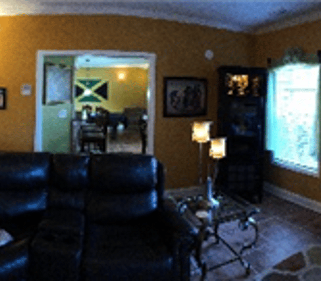 Pano view
Living room