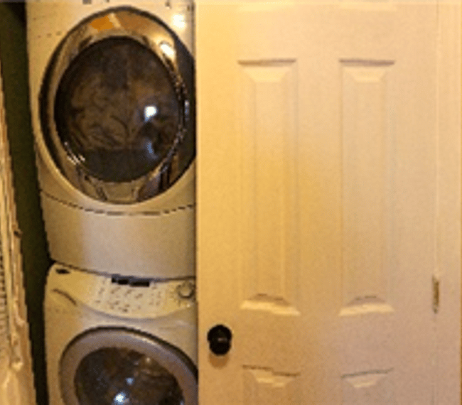 Pano view
Pano view
Laundry room and office