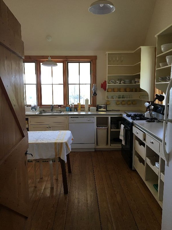 Furnished Finder property 230623_1 photo 5