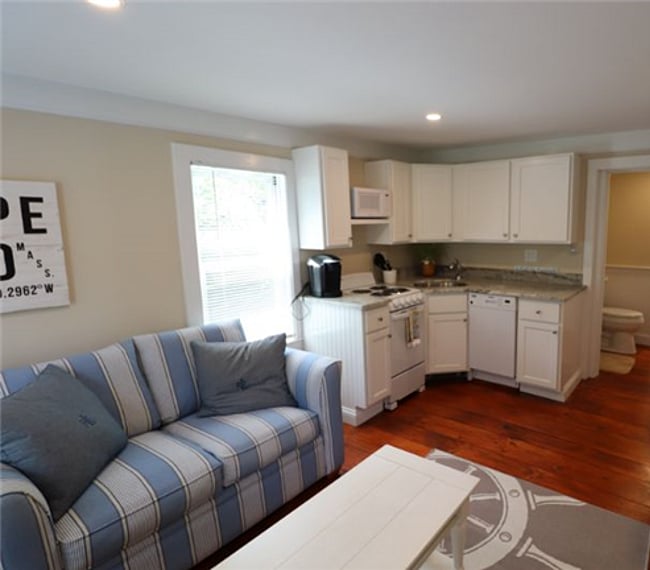 Furnished Finder property 230693_1 photo 3