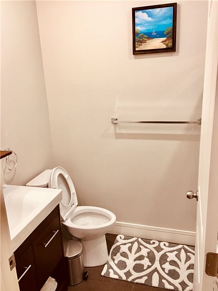Bathtub bathroom 1