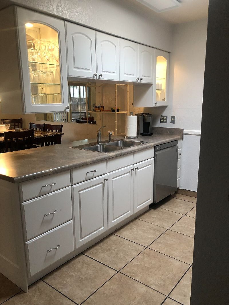 Furnished Finder property 231337_2 photo 7
