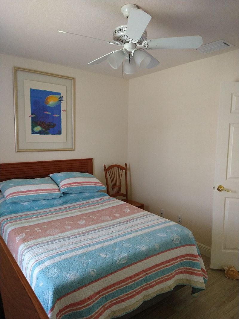 Private bedroom view 4