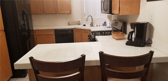 Kitchen counter seating