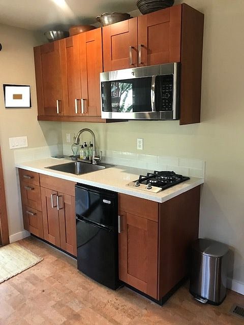 Furnished Finder property 231539_1 photo 7