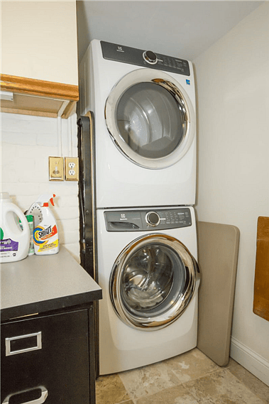 Laundry Room (in Unit)