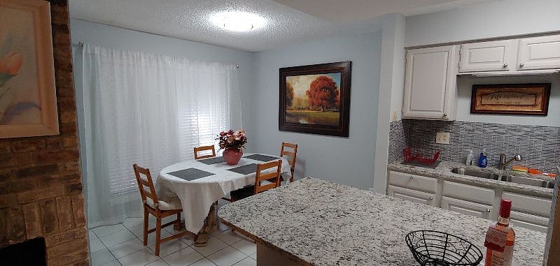 Furnished Finder property 231681_2 photo 6