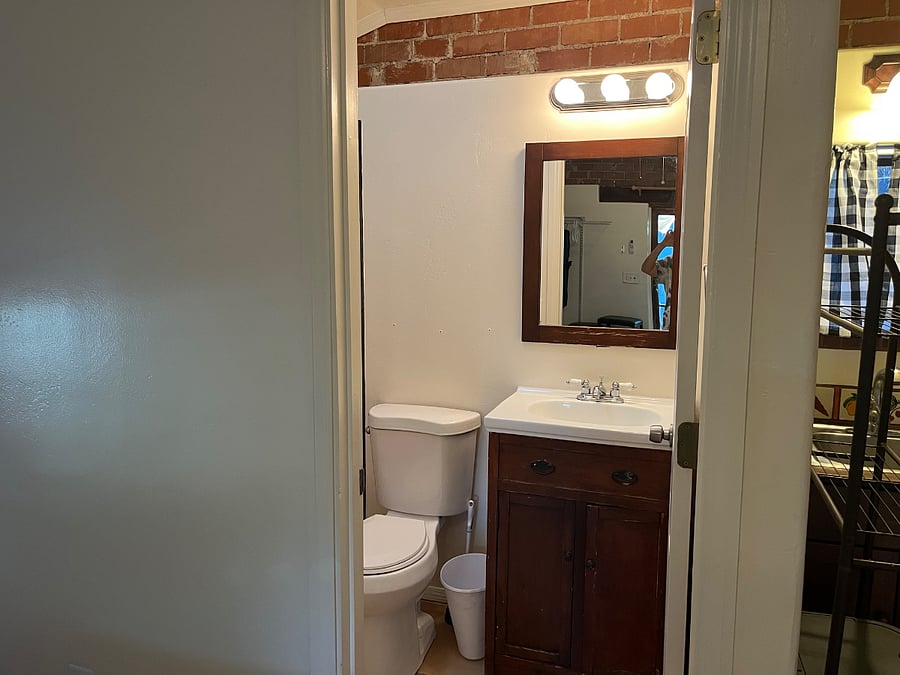Furnished Finder property 231715_2 photo 5