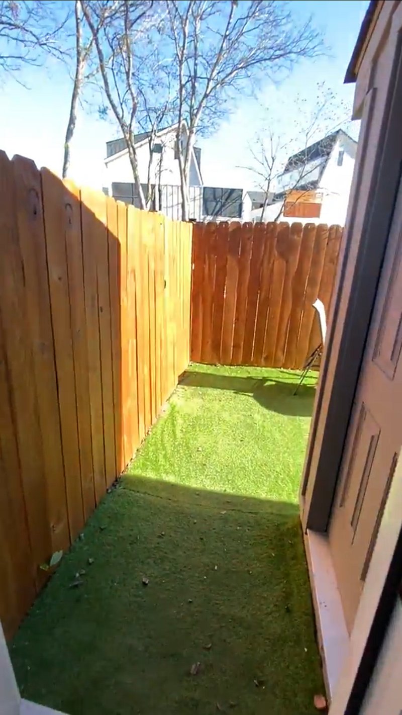 Apt B backyard