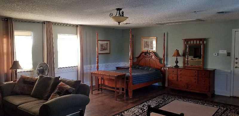 Furnished Finder property 231918_1 photo 5