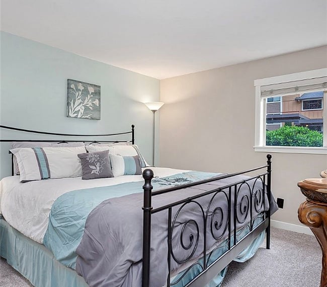 Master Bedroom with King Sized Westin Heavenly Bed and luxurious linens!