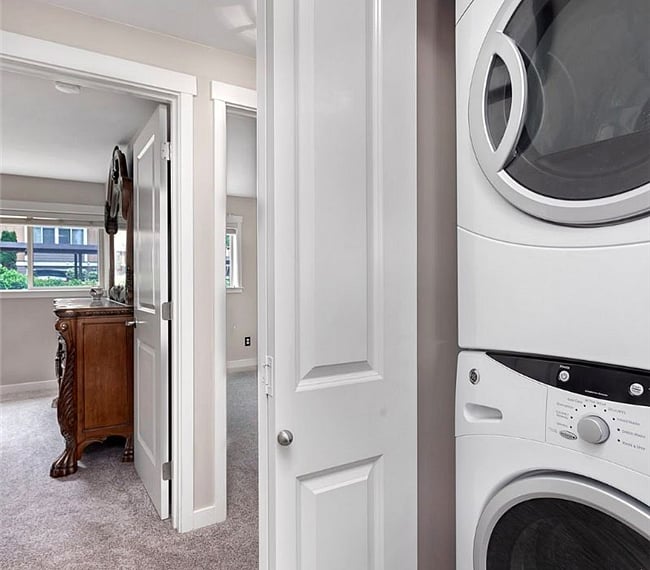 Full Sized GE Front Loading Washer and Dryer in Unit